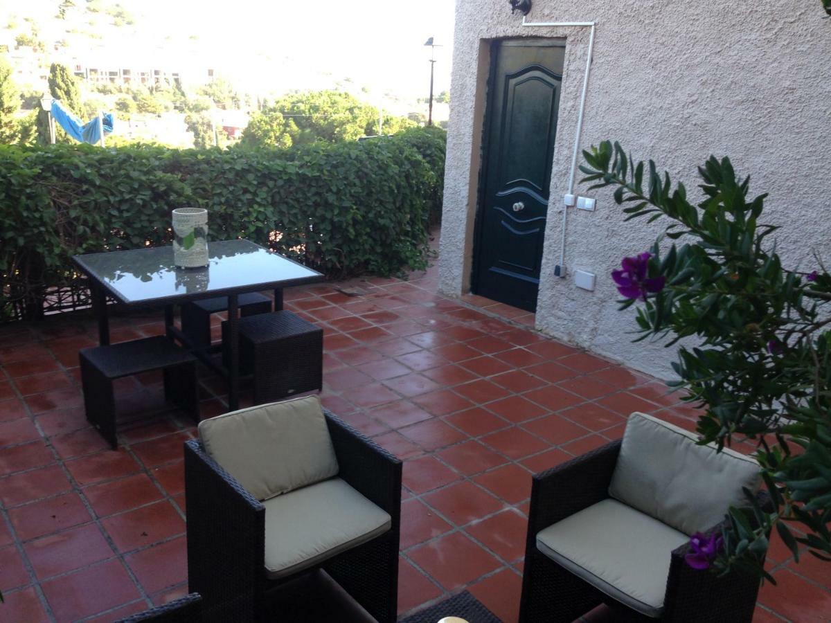 Apartamento-Estudio En Villa Con Piscina Malaga Exterior photo